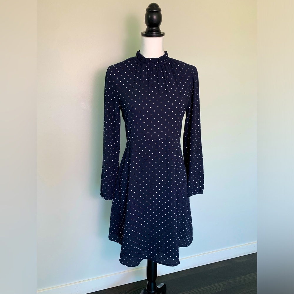 H&M Navy Polk-a-dot Crepe Dress with Ruffle Collar- Size 6, Navy w/white dots
